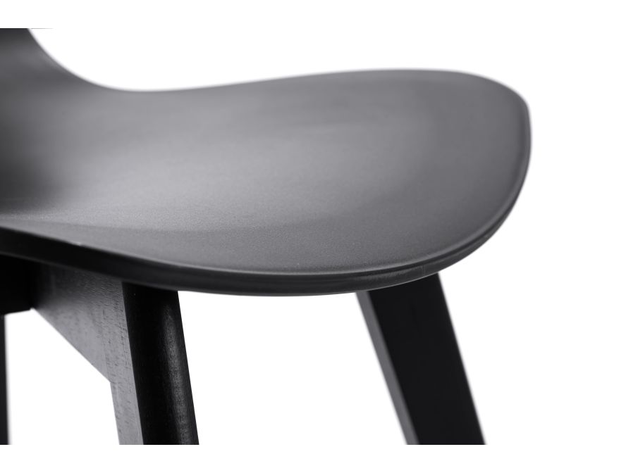Lot de 2 chaises en polypropylène avec pieds en hêtre teintés A1872 - Noir